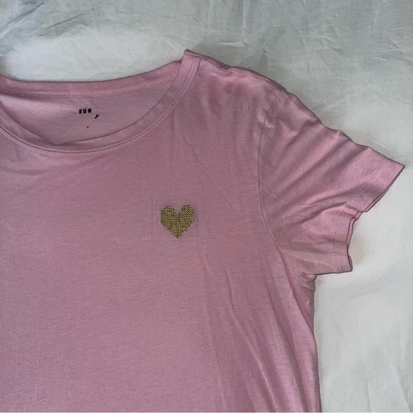 ARITZIA (Sunday Best) | Heart T-Shirt - Picture 3 of 3